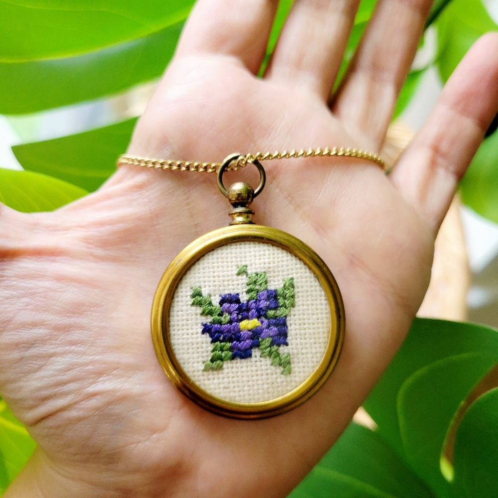 Vintage Floral Cross Stitch Sewing Pin Cushion Pendant Necklace